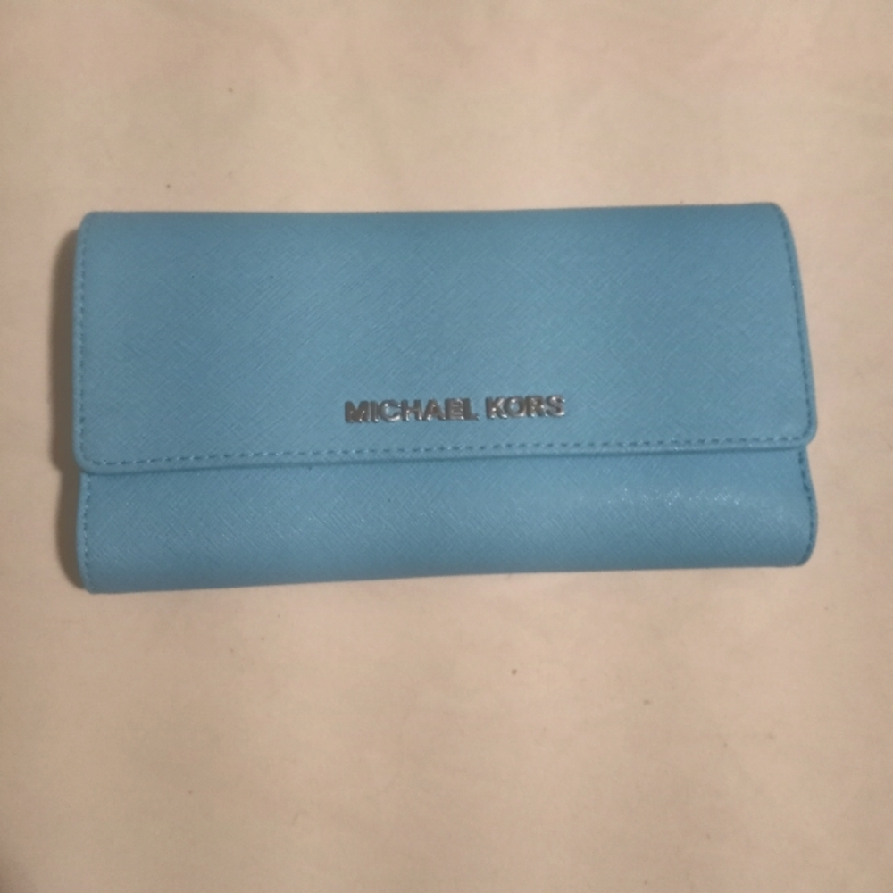 Michael kors turquoise wallet
